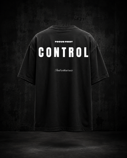 CONTROL Oversized Shirt