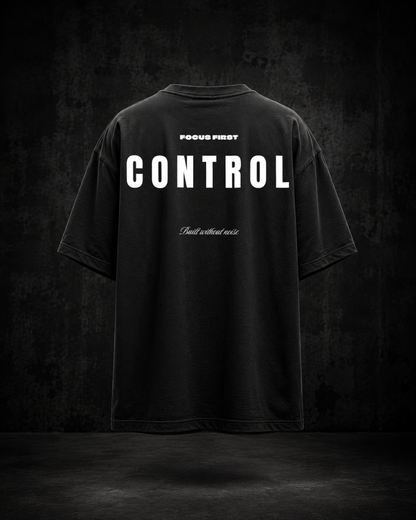 CONTROL Oversized Shirt