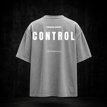 CONTROL Oversized Shirt